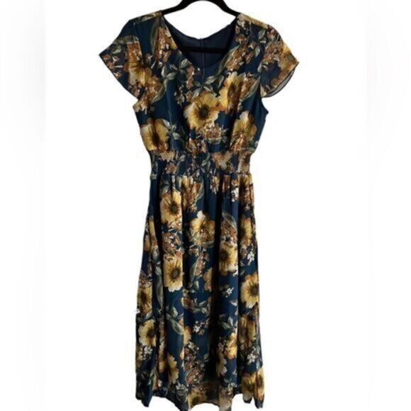 NWOT - Women’s Blue Floral Short Sleeve Midi Dress with Elastic Waistband-Size S - Picture 1 of 9